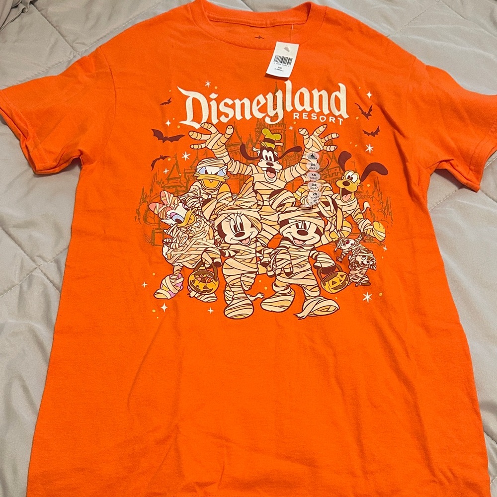 Halloween Disneyland Resort tee